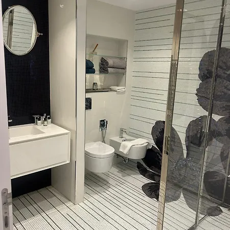 Le Bretagne cozy Appartement Cannes
