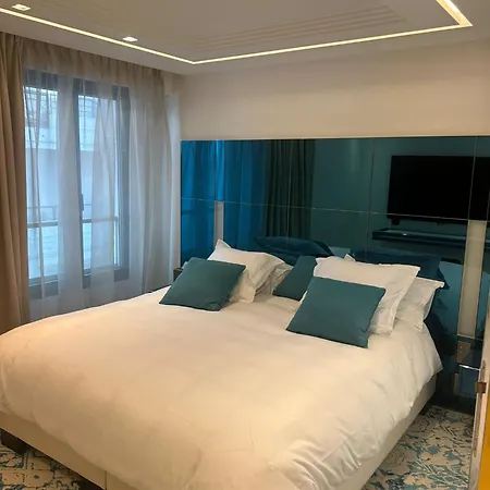 Le Bretagne cozy Cannes