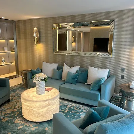 Le Bretagne cozy * Cannes